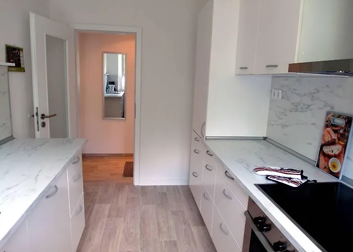 아파트 Im Kunst.haus Am *